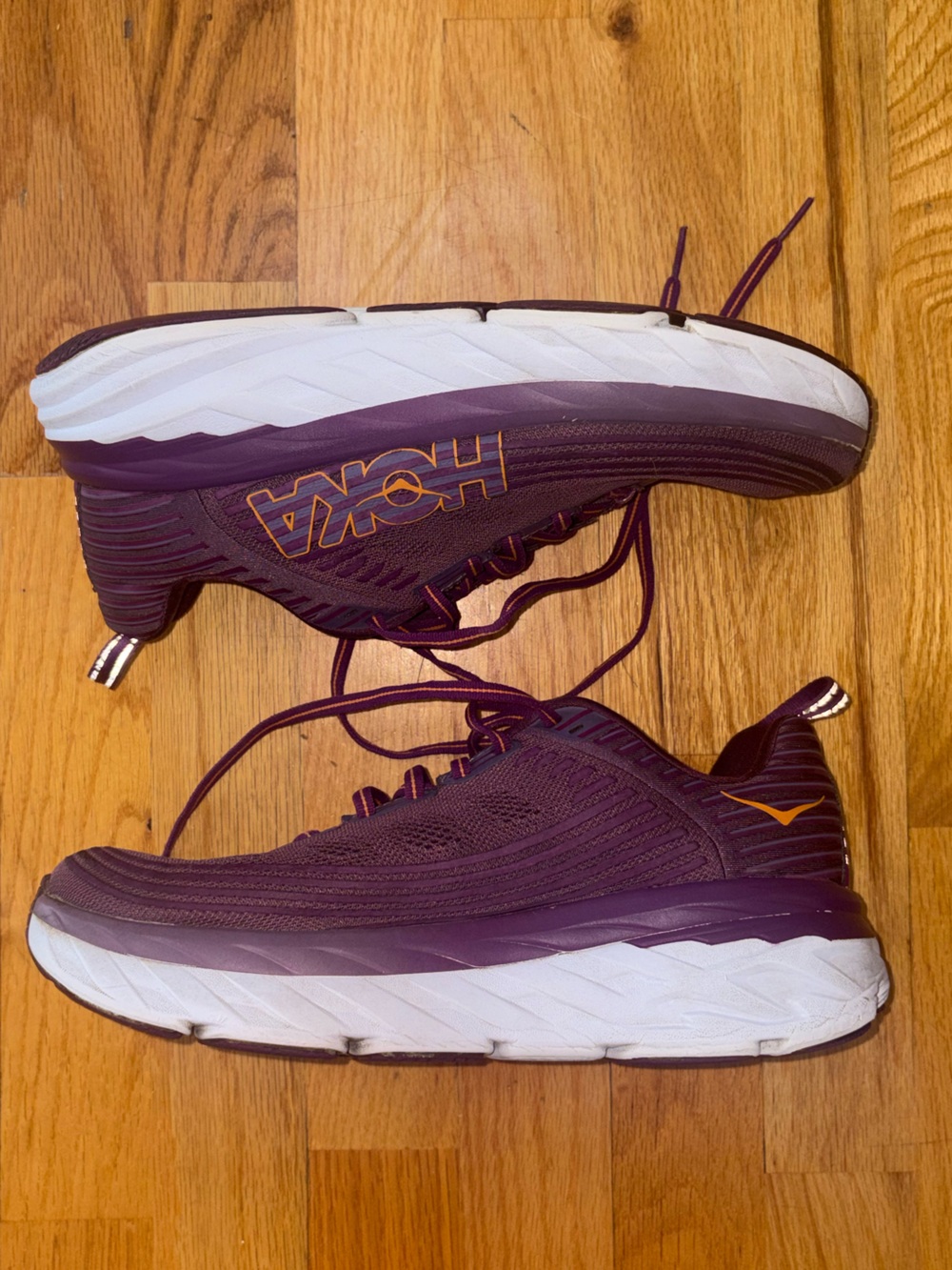 Women's Arctic Dusk/Grape Juice HOKA One One Bondi 6 Road Running Shoes(Size 9D)